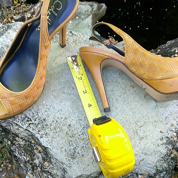 Cole Haan nike air ladies - Picture 4 of 6